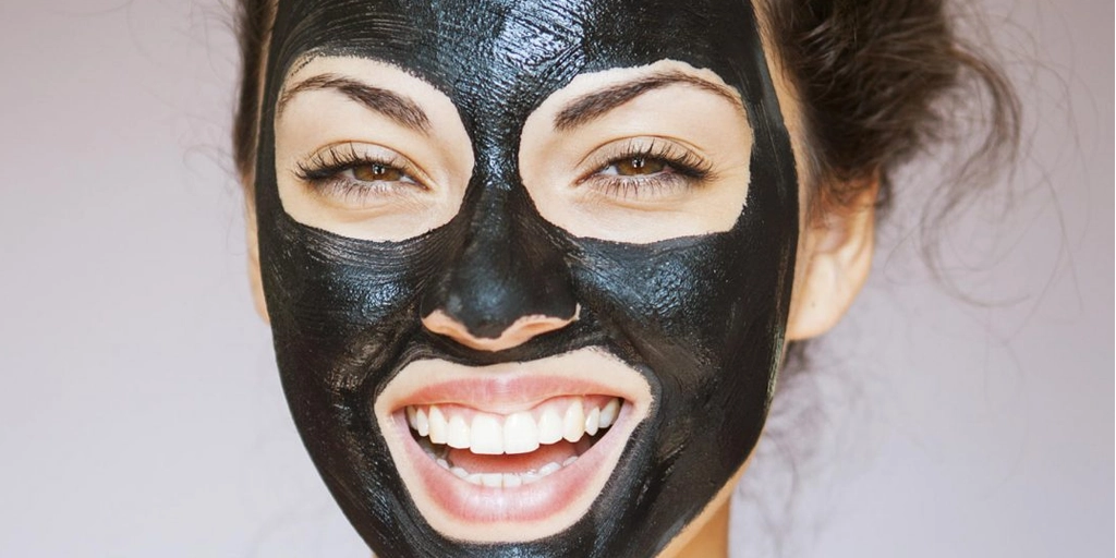 Peeling de Hollywood / Peeling de Carbono a Laser - Clínica Fisioderme em Brasília / DF - Candangolândia e Asa Sul