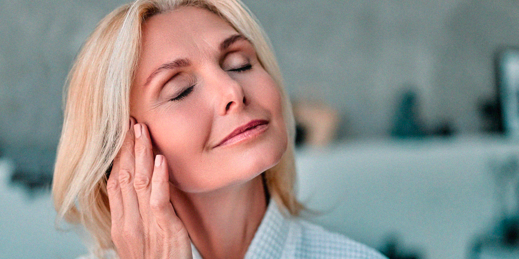 Aplicação de Laser Thulium para rejuvenescimento facial em clínica estética